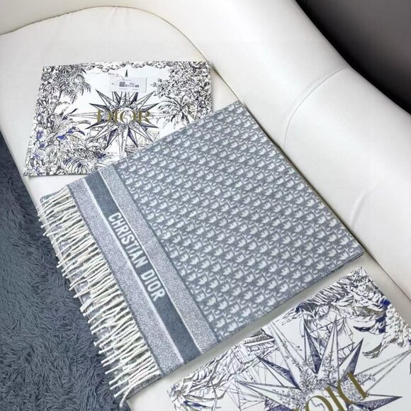 Dior scarf - Picture 2 of 6